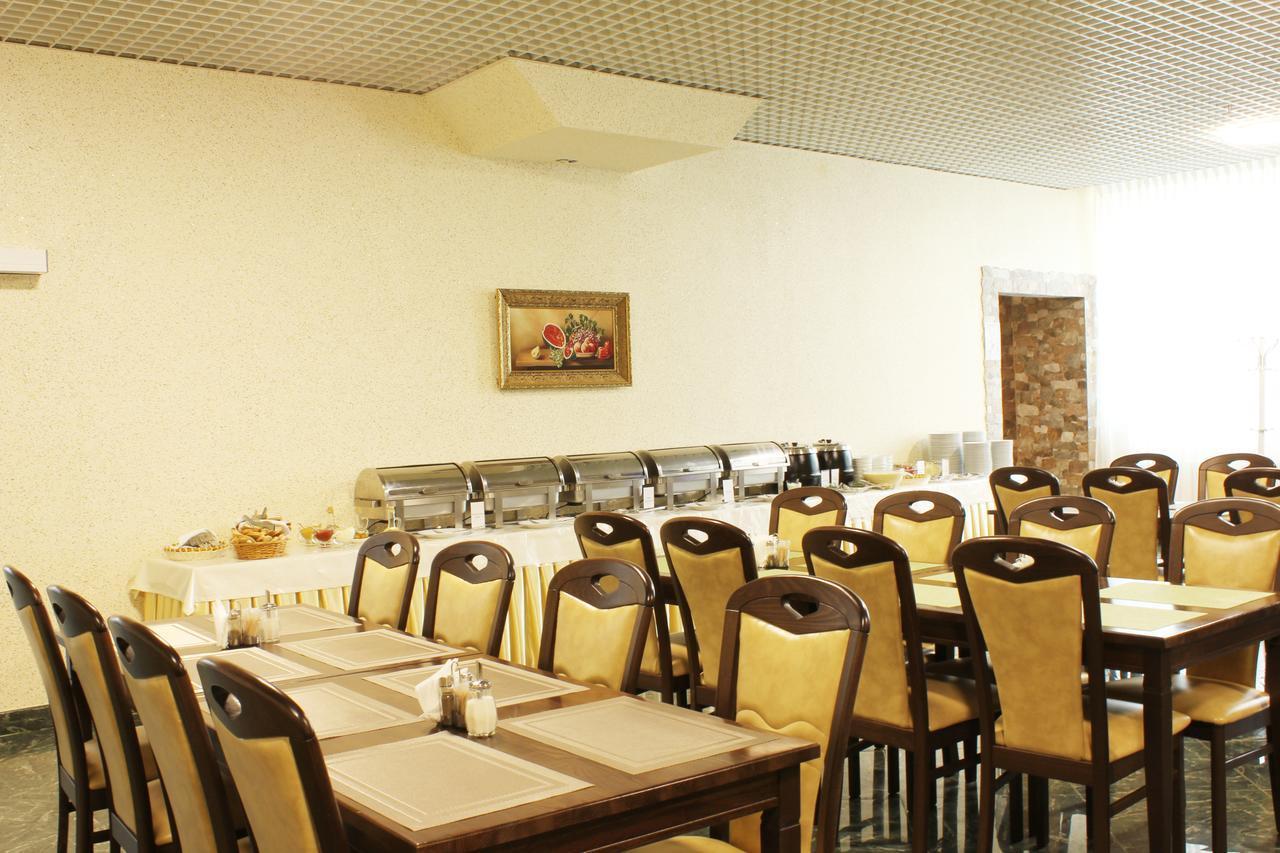 Truskavets 365 Hotel المظهر الخارجي الصورة